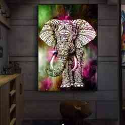 Elefant med mønster i diamond paint