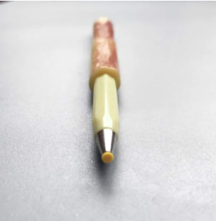 Orange pen med rundende